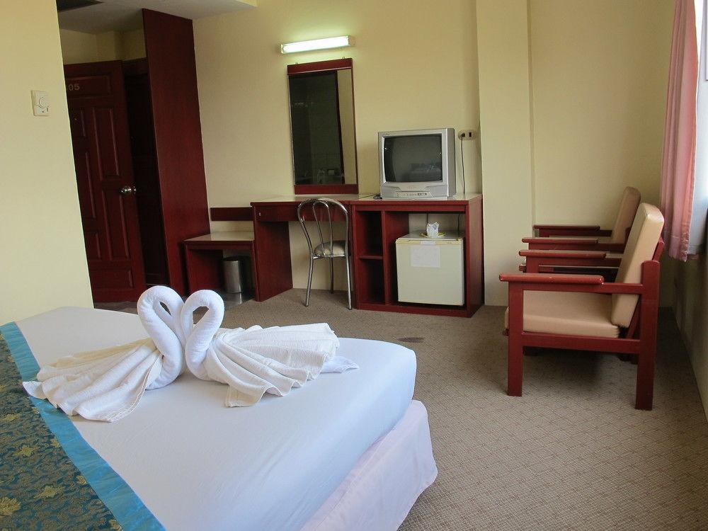 Chumphon Palace Hotel Exterior foto